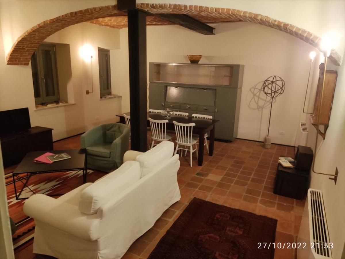 Appartamenti Presso Cascina La Melagrana Costigliole d'Asti Exteriör bild