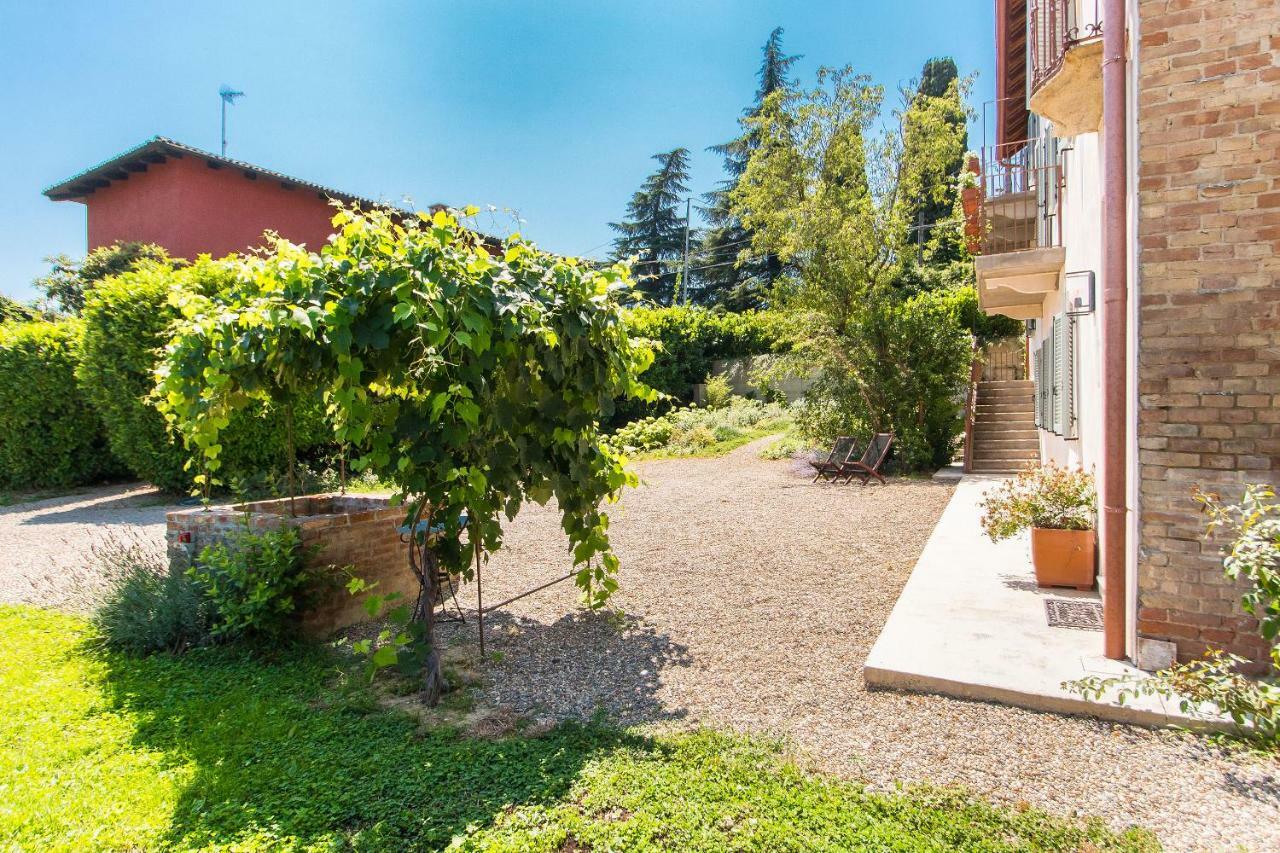 Appartamenti Presso Cascina La Melagrana Costigliole d'Asti Exteriör bild
