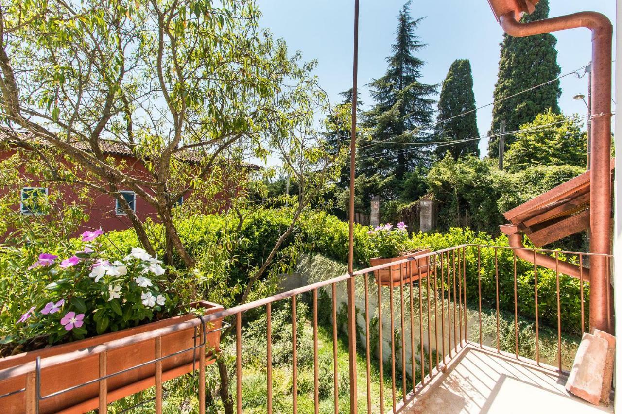 Appartamenti Presso Cascina La Melagrana Costigliole d'Asti Exteriör bild
