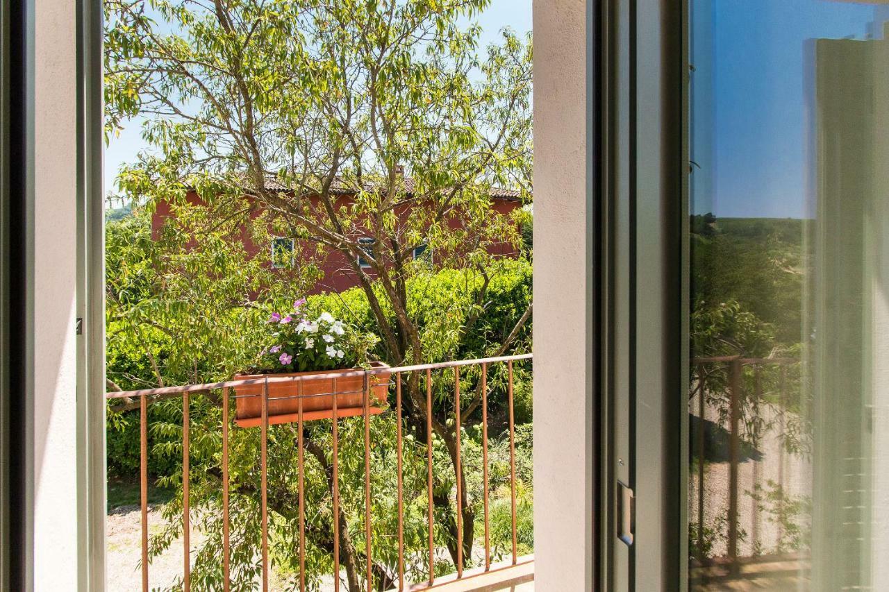 Appartamenti Presso Cascina La Melagrana Costigliole d'Asti Exteriör bild