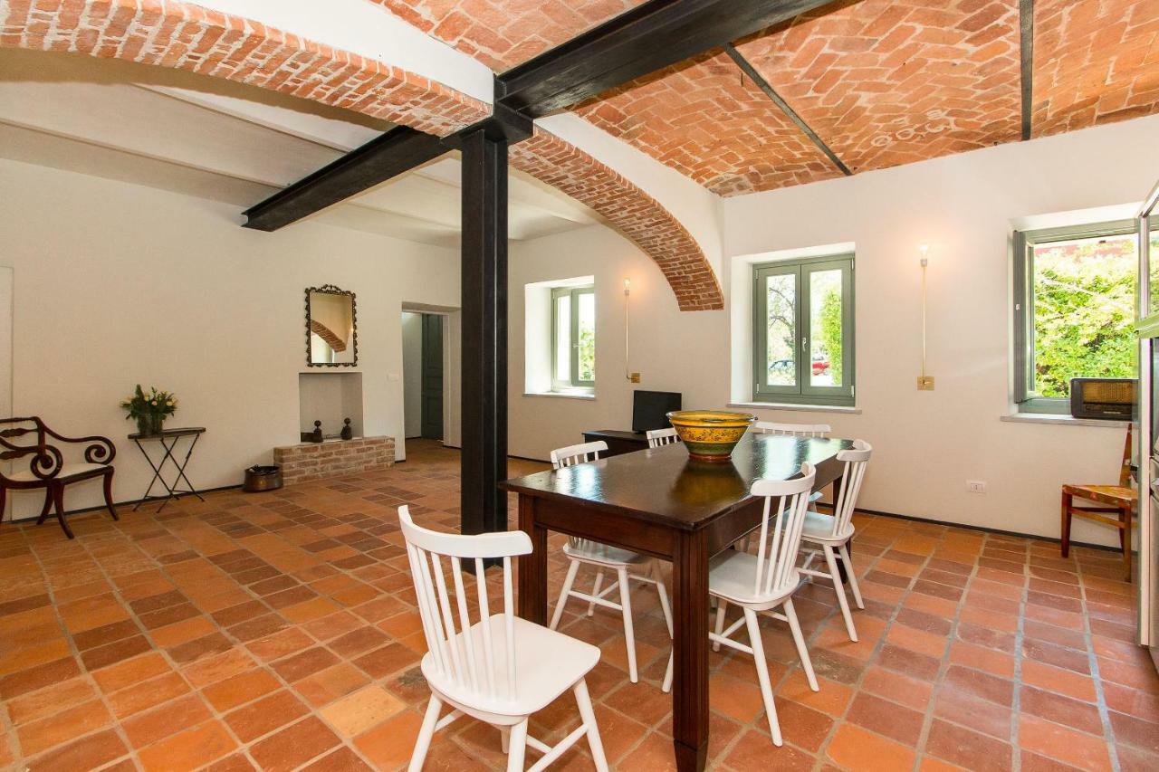Appartamenti Presso Cascina La Melagrana Costigliole d'Asti Exteriör bild