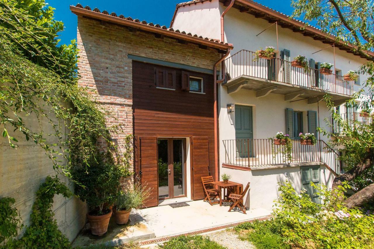 Appartamenti Presso Cascina La Melagrana Costigliole d'Asti Exteriör bild